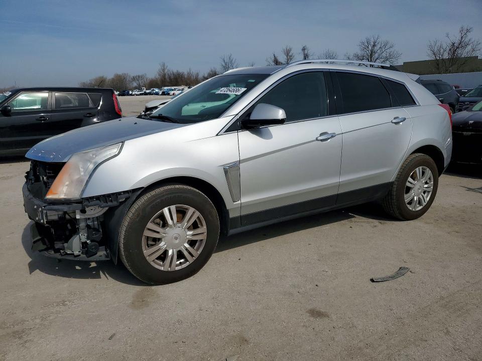 47064686 :رقم المزاد ، 3GYFNGE36DS610257 vin ، 2013 Cadillac Srx مزاد بيع