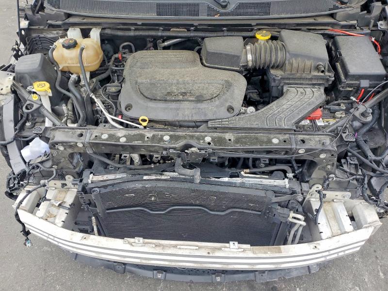 45819546 :رقم المزاد ، 2C4RC1DG2MR520479 vin ، 2021 Chrysler Voyager مزاد بيع