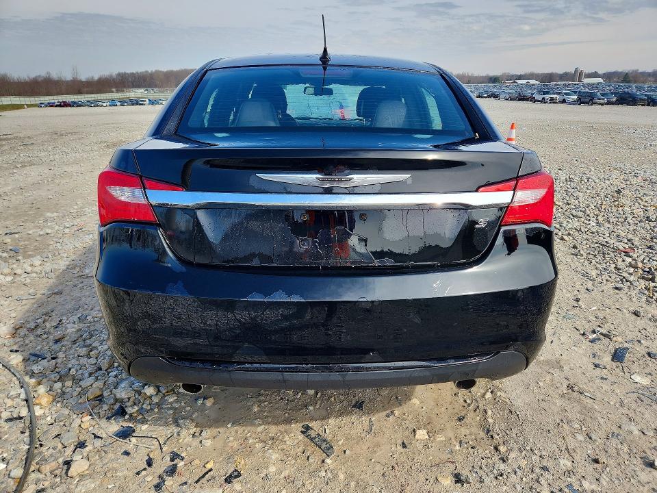 Продаж на аукціоні авто 2014 Chrysler 200, vin: 1C3CCBBG3EN193138, номер лоту: 48053066