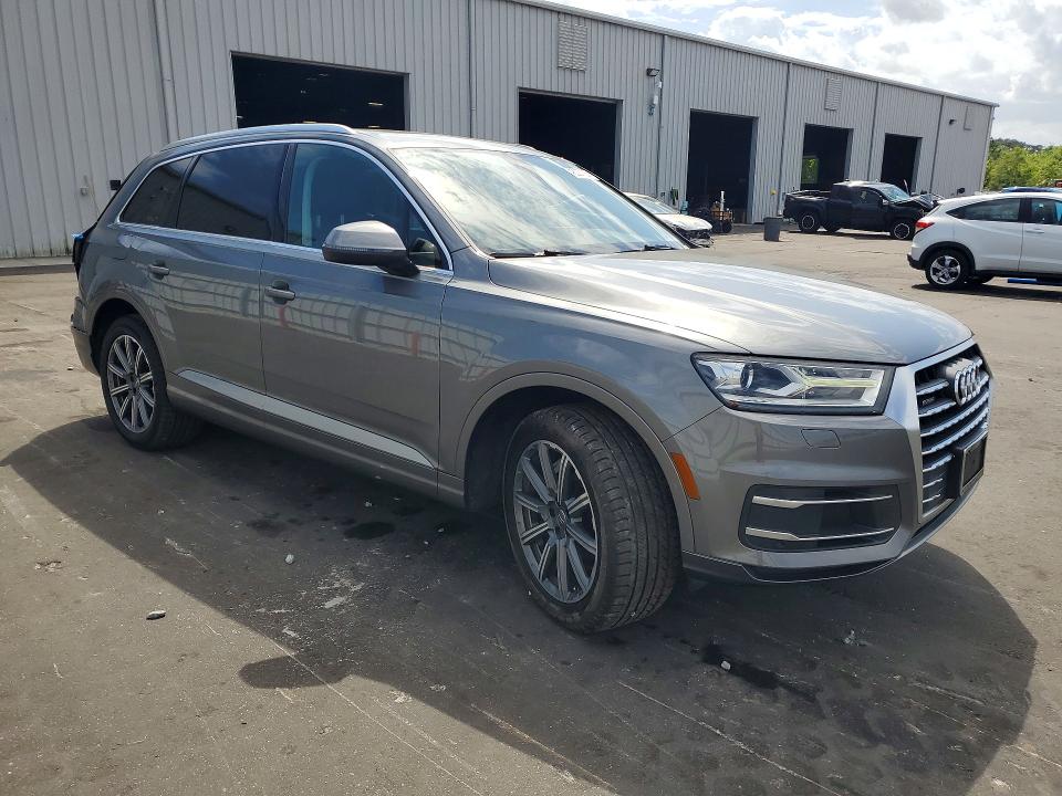 48237126 :رقم المزاد ، WA1LHAF73JD013409 vin ، 2018 Audi Q7 مزاد بيع