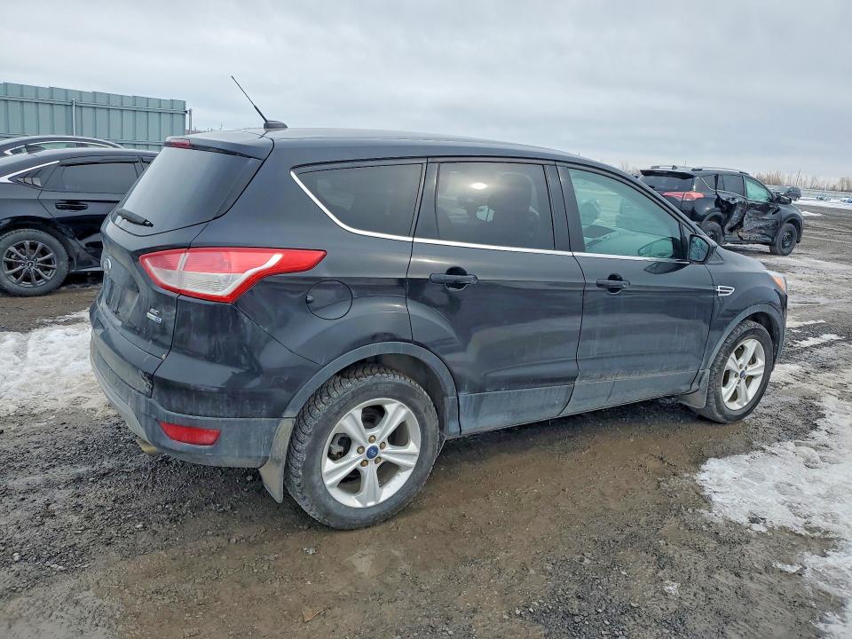 Продажа на аукционе авто 2016 Ford Escape, vin: 1FMCU9GX9GUA87811, номер лота: 47200626