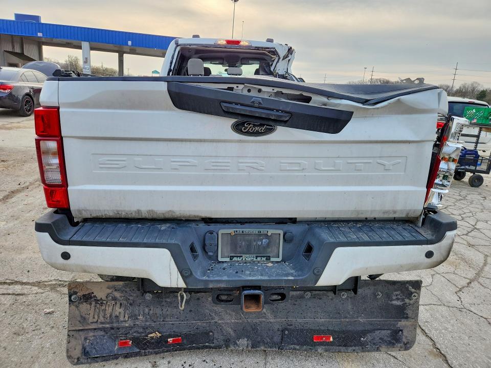 47827906 :رقم المزاد ، 1FT8W2BTXNED63064 vin ، 2022 Ford F250 مزاد بيع