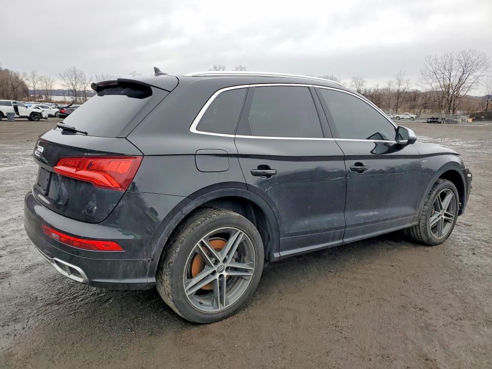 2018 Audi Sq5 მანქანა იყიდება აუქციონზე, vin: WA1C4AFY3J2041503, აუქციონის ნომერი: 45632596