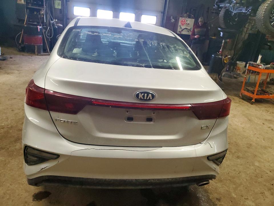 77144295 :رقم المزاد ، 3KPF54AD1KE053112 vin ، 2019 Kia Forte مزاد بيع