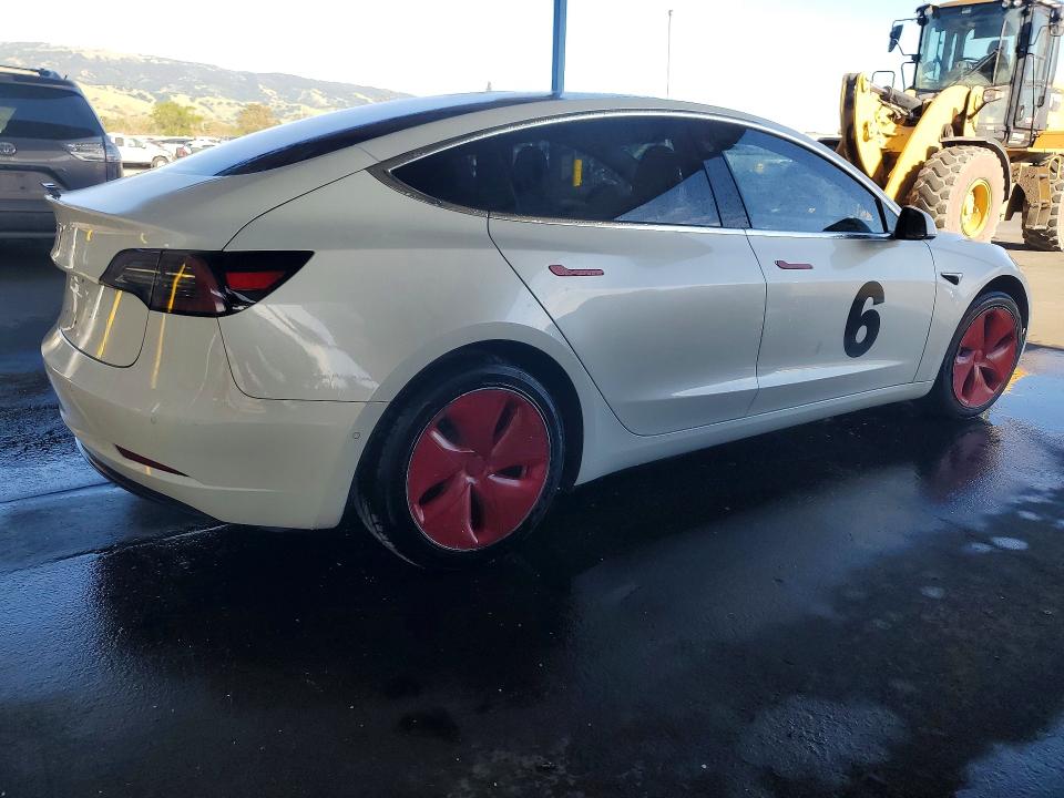 2018 Tesla Model 3 მანქანა იყიდება აუქციონზე, vin: 5YJ3E1EA4JF044527, აუქციონის ნომერი: 47840916