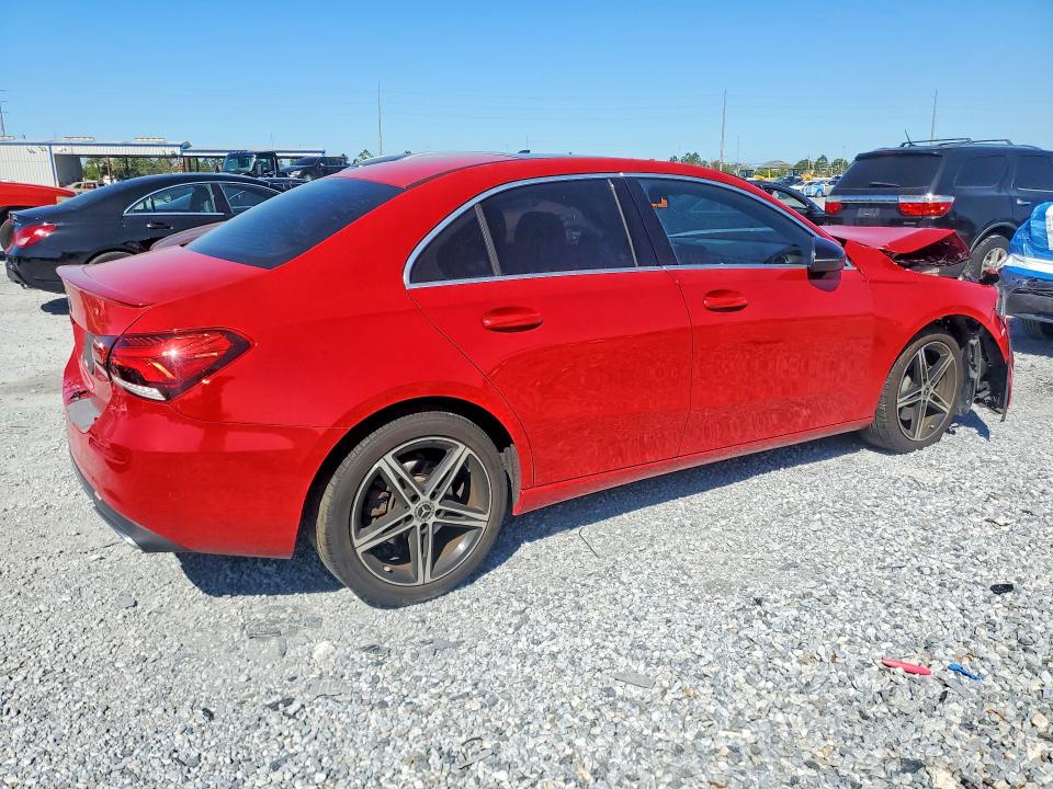 46918246 :رقم المزاد ، WDD3G4EB0KW030891 vin ، 2019 Mercedes-benz A مزاد بيع