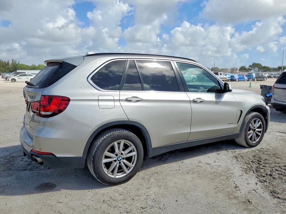 42048196 :رقم المزاد ، 5UXKS4C5XE0J93958 vin ، 2014 Bmw X5 مزاد بيع