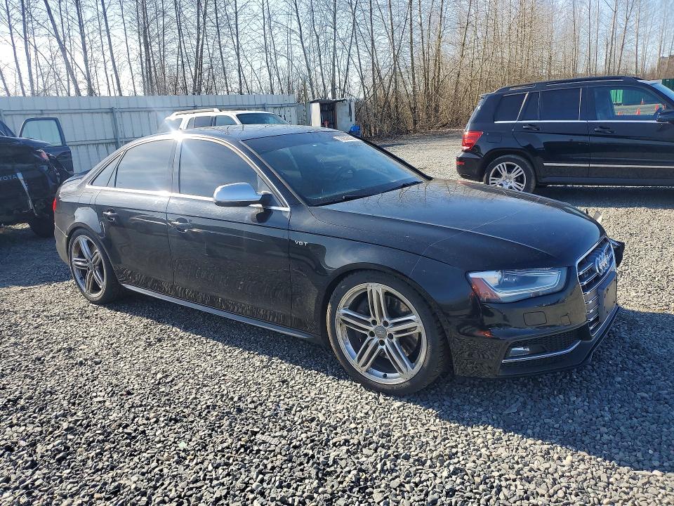2013 Audi S4 მანქანა იყიდება აუქციონზე, vin: WAUKGAFL4DA063191, აუქციონის ნომერი: 79239345