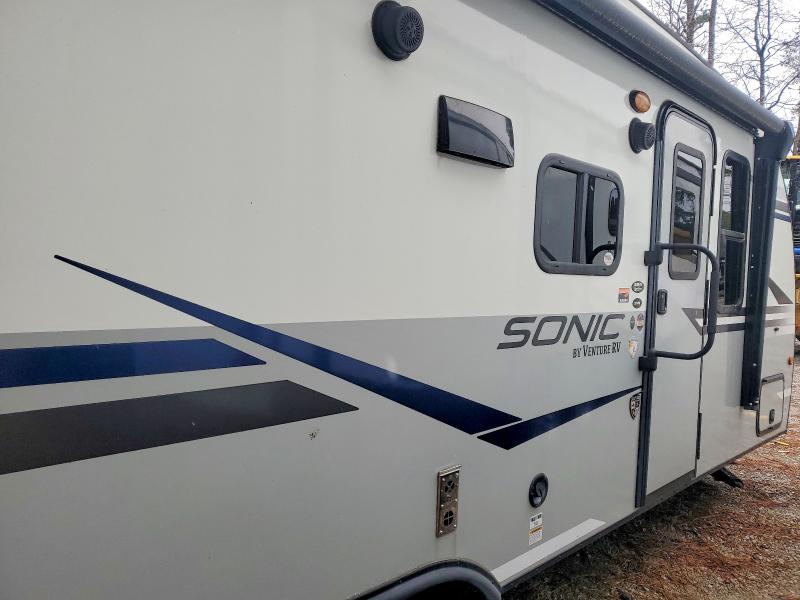 45494796 :رقم المزاد ، 4EZT22325M4039616 vin ، 2021 Kz-rv Sonic مزاد بيع