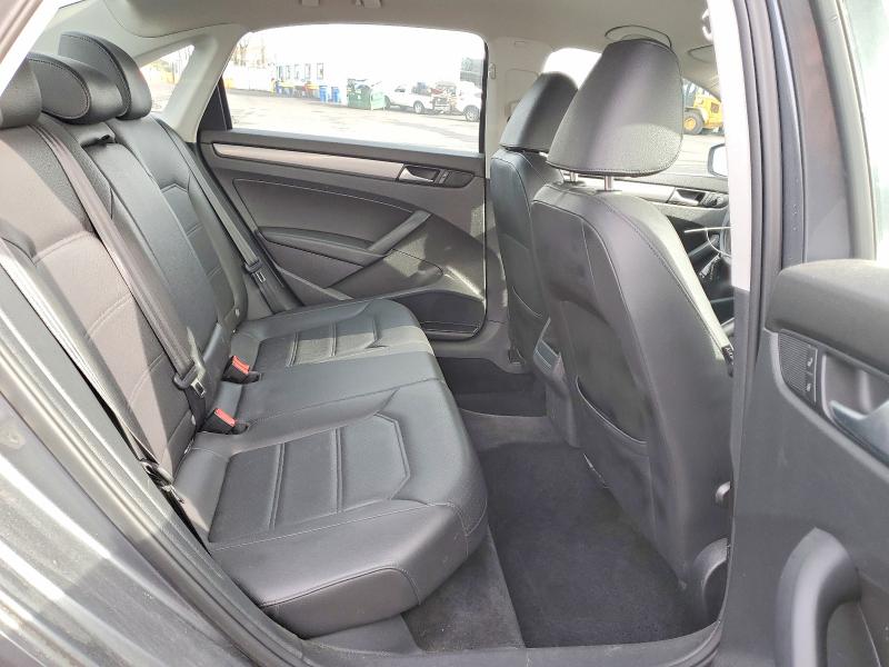 Продаж на аукціоні авто 2015 Volkswagen Passat, vin: 1VWAT7A34FC105285, номер лоту: 47895616