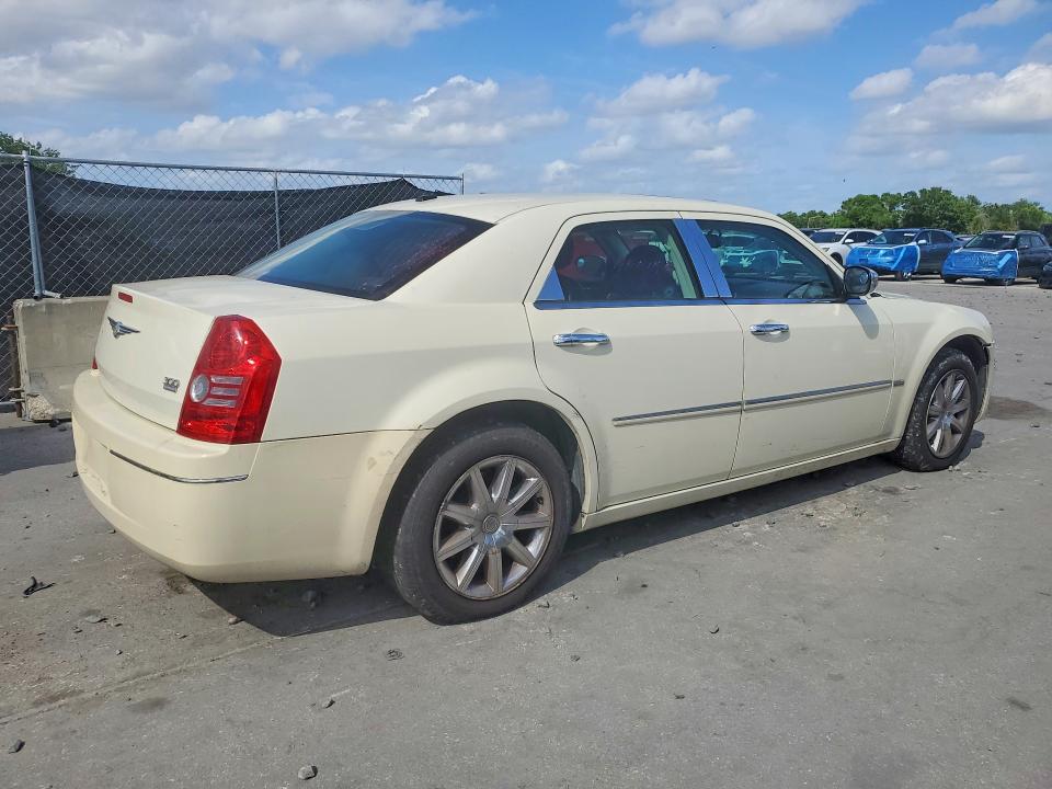 47841296 :رقم المزاد ، 2C3CA5CV8AH292657 vin ، 2010 Chrysler 300 مزاد بيع