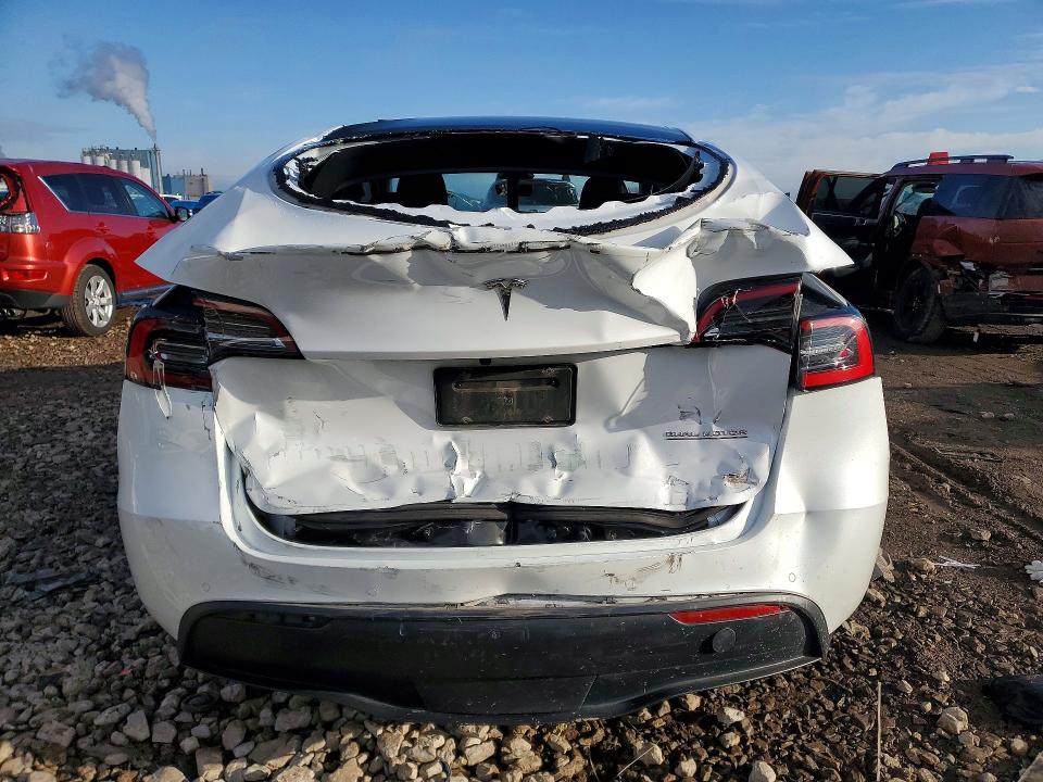 Продажа на аукционе авто 2022 Tesla Model Y, vin: 7SAYGDEF5NF394903, номер лота: 46624646