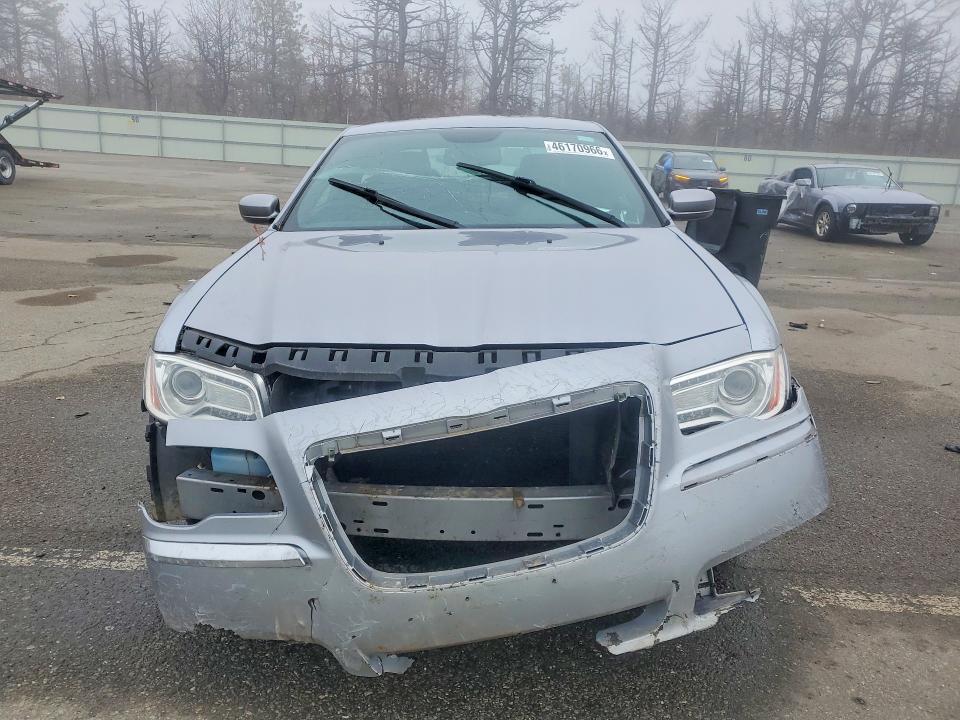 2014 Chrysler 300 მანქანა იყიდება აუქციონზე, vin: 2C3CCAAG4EH212798, აუქციონის ნომერი: 46170966