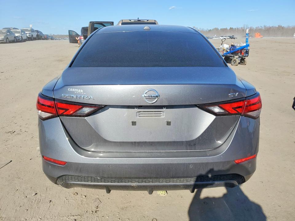 41840496 :رقم المزاد ، 3N1AB8CV6NY207335 vin ، 2022 Nissan Sentra مزاد بيع