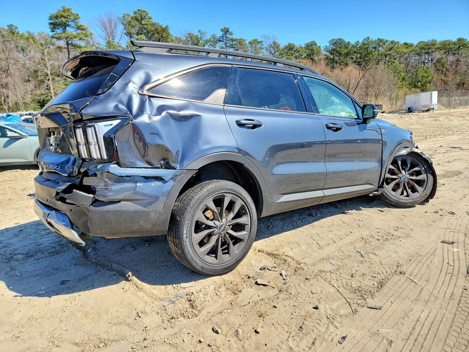 2022 Kia Sorento მანქანა იყიდება აუქციონზე, vin: 5XYRKDLF3NG092781, აუქციონის ნომერი: 46744596