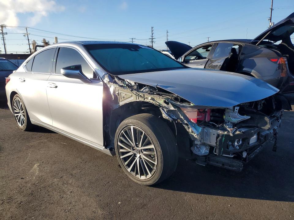 79705405 :رقم المزاد ، 58ADA1C18RU043830 vin ، 2024 Lexus Es 300h مزاد بيع