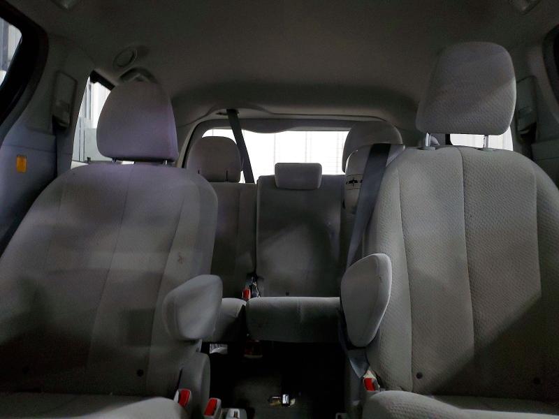 Продажа на аукционе авто 2013 Toyota Sienna, vin: 5TDKK3DC8DS392494, номер лота: 45510696