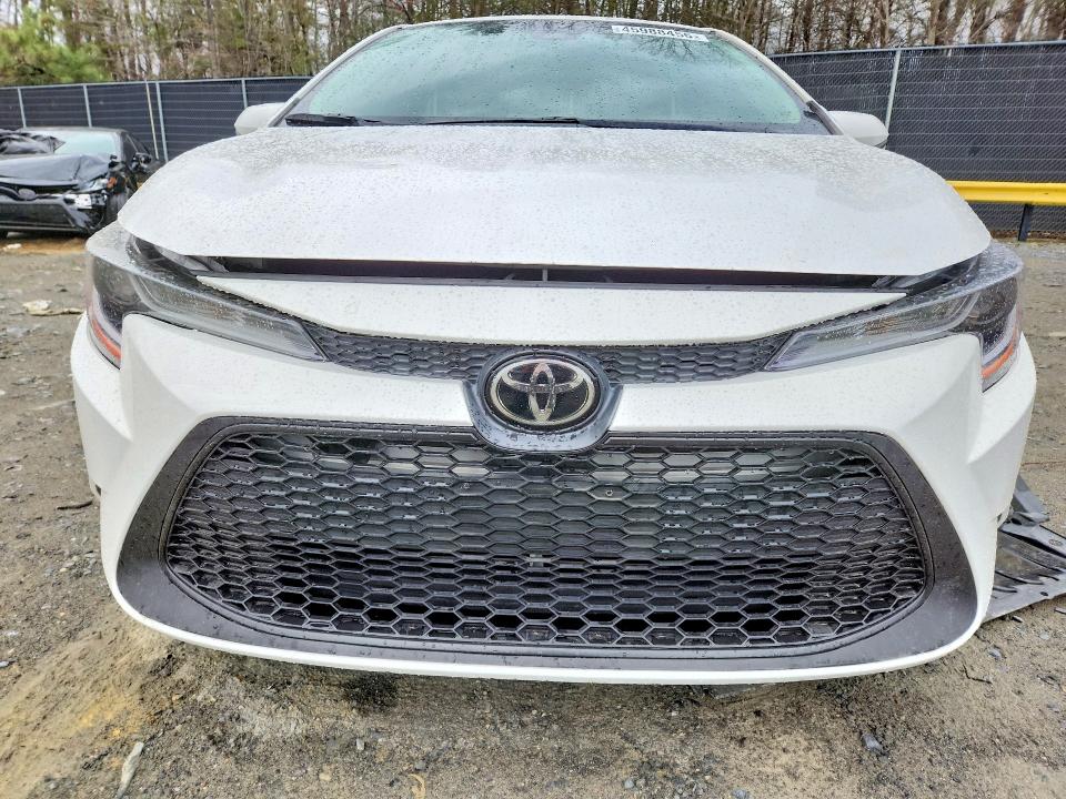 45988456 :رقم المزاد ، 5YFEPMAE9MP185339 vin ، 2021 Toyota Corolla مزاد بيع