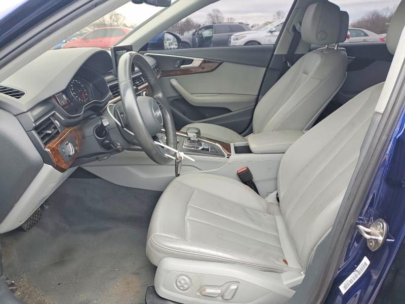 Продаж на аукціоні авто 2019 Audi A4, vin: WAUDNAF4XKN019466, номер лоту: 47567706