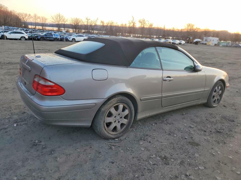 Aukcja sprzedaży 2003 Mercedes-benz Clk, vin: WDBLK65G53T140918, numer aukcji: 46582606