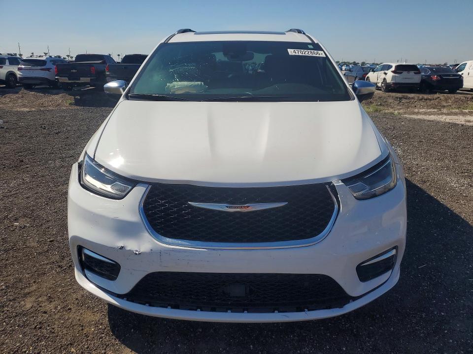 Продаж на аукціоні авто 2025 Chrysler Pacifica, vin: 2C4RC1N75SR505454, номер лоту: 47022866