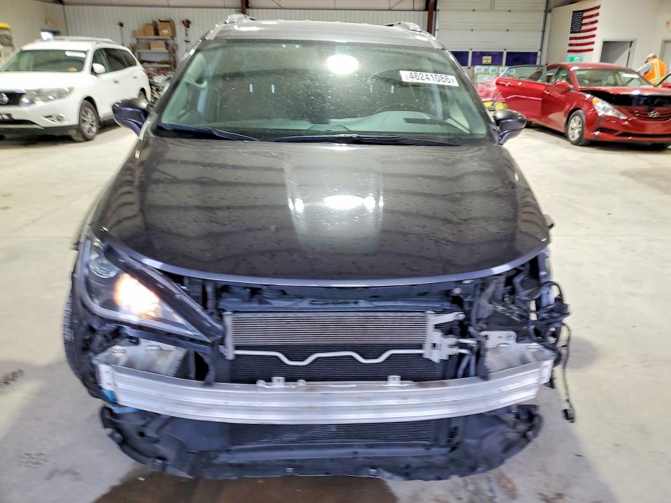 2020 Chrysler Pacifica მანქანა იყიდება აუქციონზე, vin: 2C4RC1BG3LR116138, აუქციონის ნომერი: 46241086
