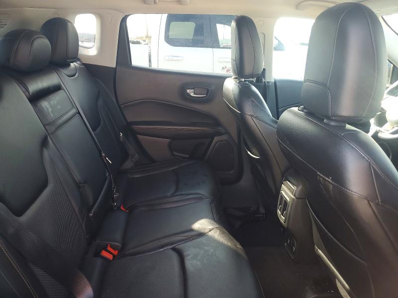 47398656 :رقم المزاد ، 3C4NJDCB6HT628831 vin ، 2017 Jeep Compass مزاد بيع
