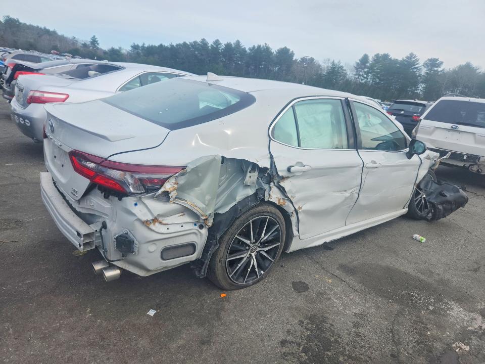 Продажа на аукционе авто 2023 Toyota Camry, vin: 4T1G11BK9PU101536, номер лота: 46184976