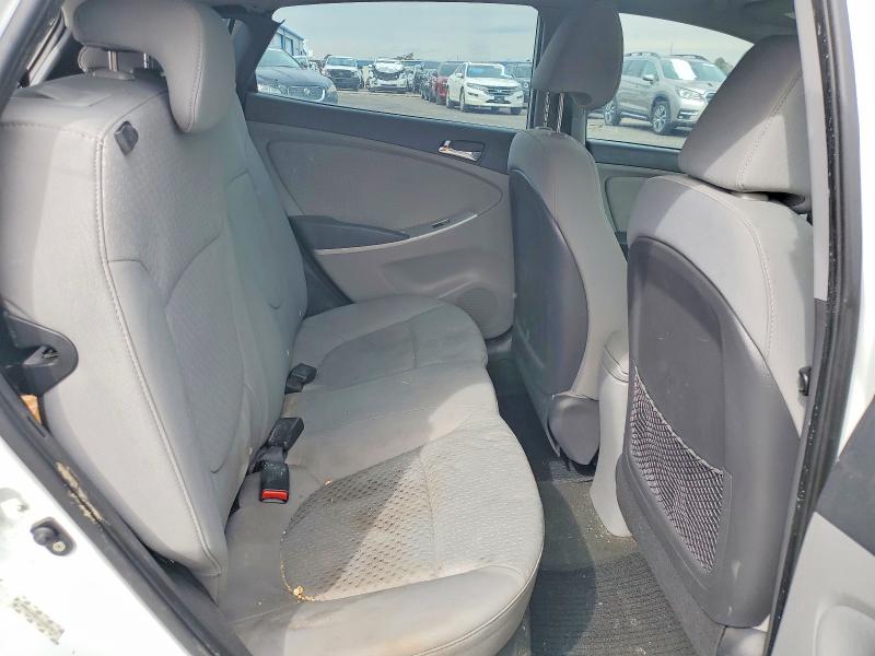 2012 Hyundai Accent მანქანა იყიდება აუქციონზე, vin: KMHCU5AE1CU027810, აუქციონის ნომერი: 47242786