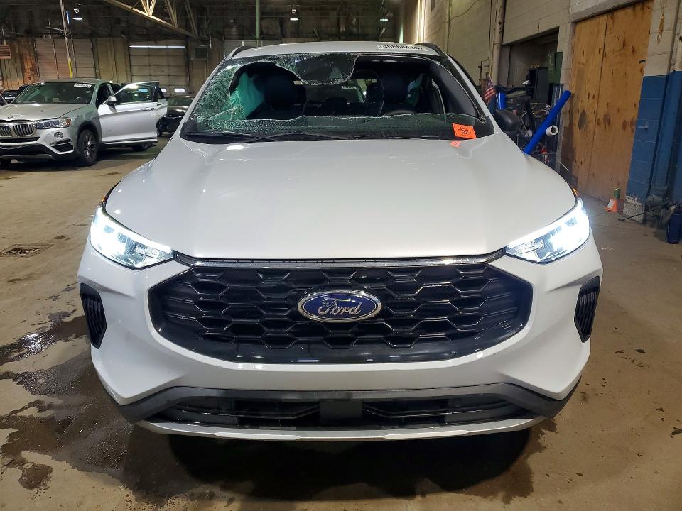 Продаж на аукціоні авто 2026 Ford Escape, vin: 1FMCU9MN1TUA14509, номер лоту: 46868416