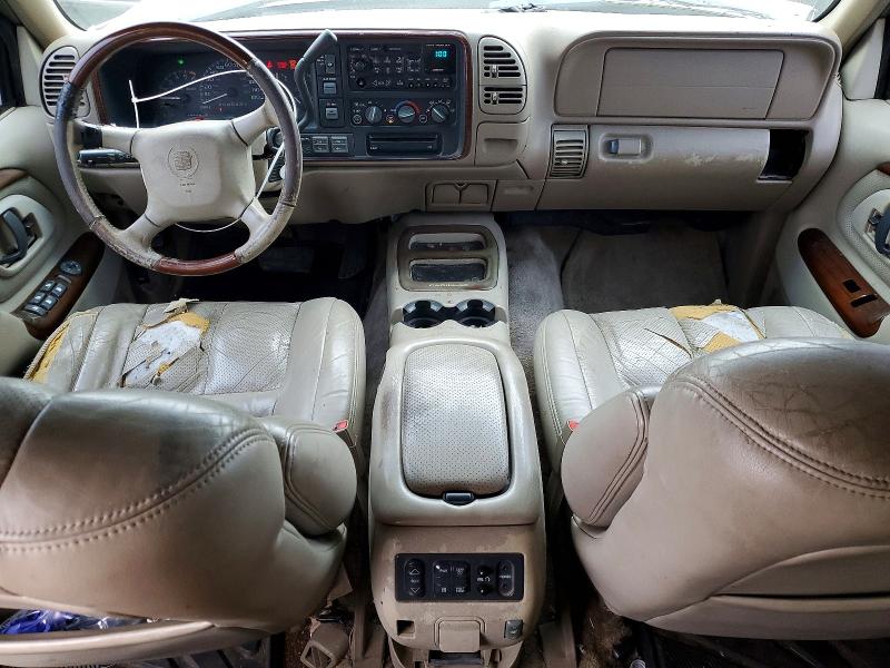 42076456 :رقم المزاد ، 1GYEK63R5YR219728 vin ، 2000 Cadillac Escalade مزاد بيع