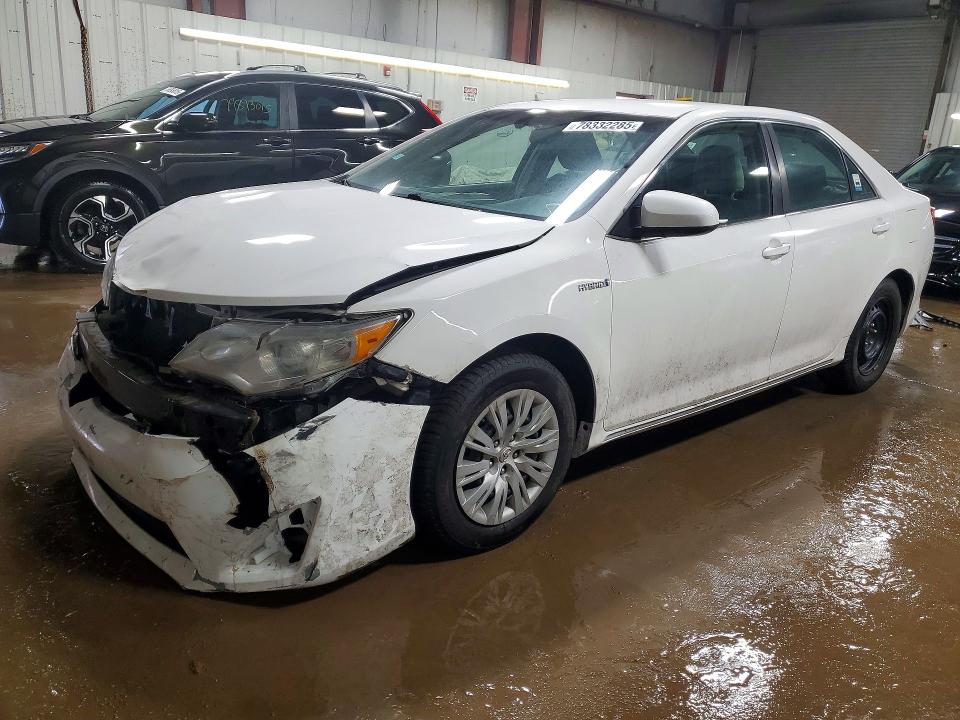 2014 Toyota Camry Hybrid მანქანა იყიდება აუქციონზე, vin: 4T1BD1FK7EU114925, აუქციონის ნომერი: 78332285