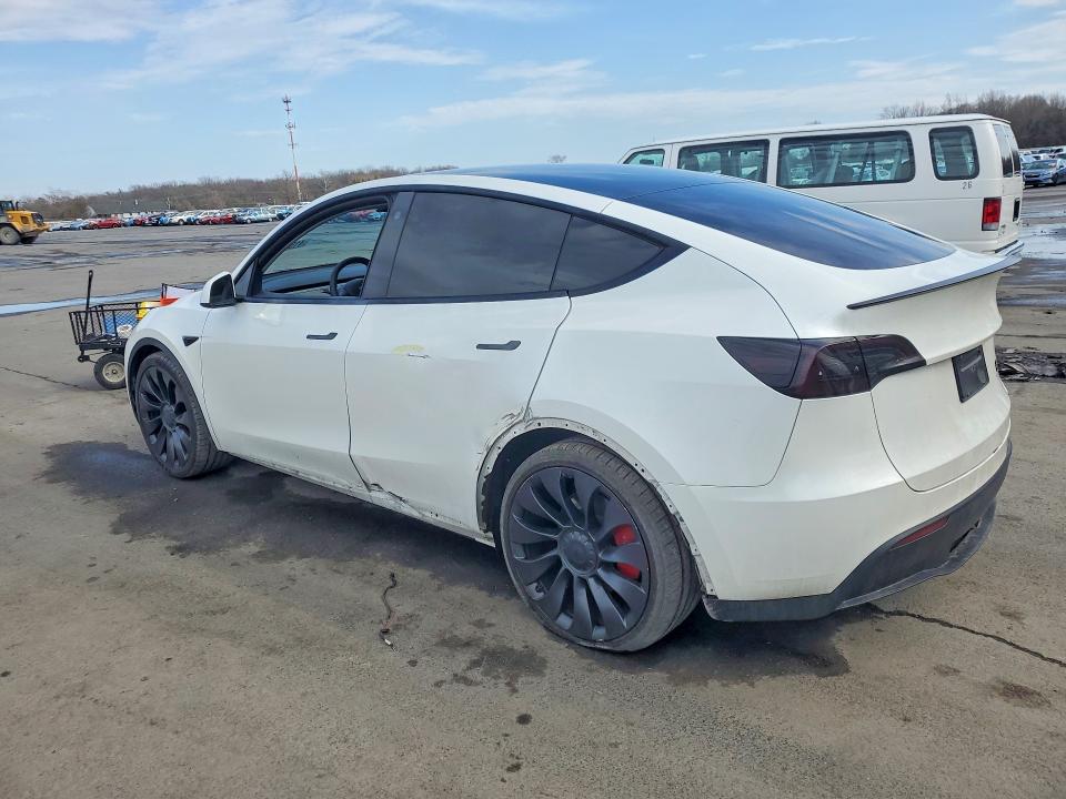 Продаж на аукціоні авто 2023 Tesla Model Y, vin: 7SAYGDEF7PF759570, номер лоту: 41591356