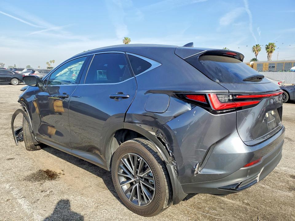 47658886 :رقم المزاد ، JTJAKCEZ6N5005430 vin ، 2022 Lexus Nx 350h مزاد بيع