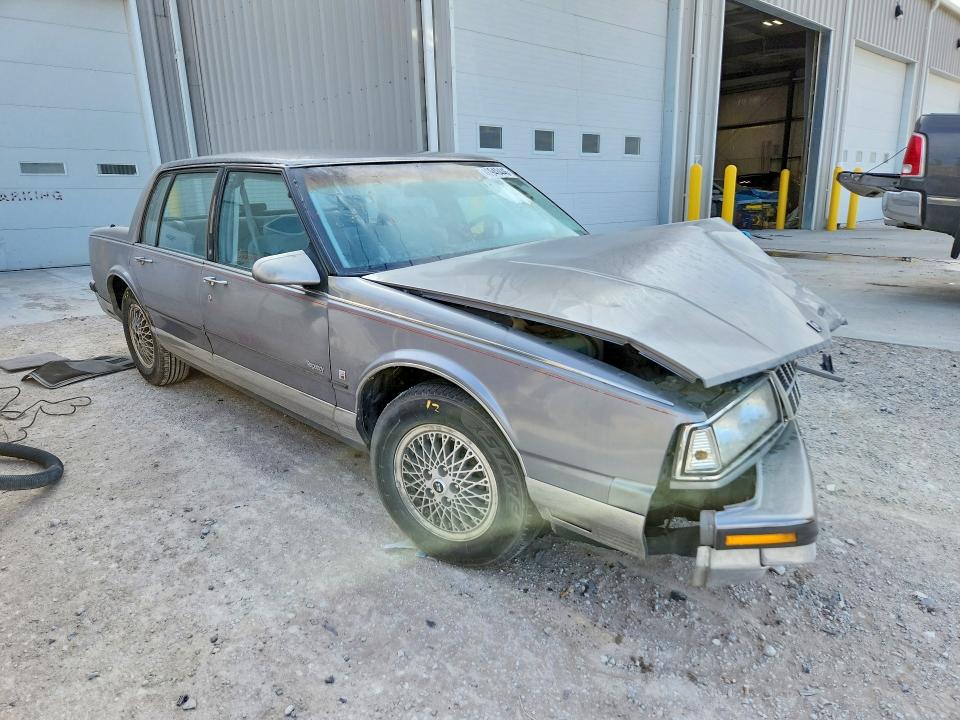 Продаж на аукціоні авто 1990 Oldsmobile 98, vin: 1G3CW54C0L4360458, номер лоту: 46948446