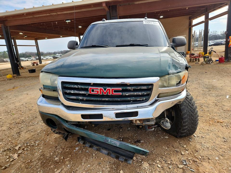 79547155 :رقم المزاد ، 2GTEK19T741271165 vin ، 2004 Gmc New Sierra مزاد بيع