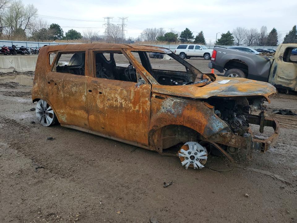 Продажа на аукционе авто 2016 Kia Soul, vin: KNDJP3A57G7846557, номер лота: 77866335