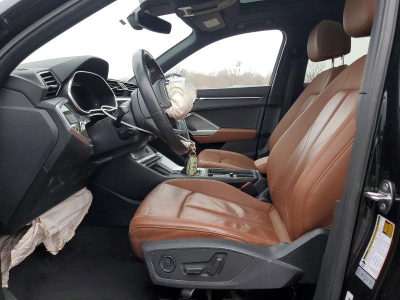 79368525 :رقم المزاد ، WA1EECF38L1086452 vin ، 2020 Audi Q3 مزاد بيع