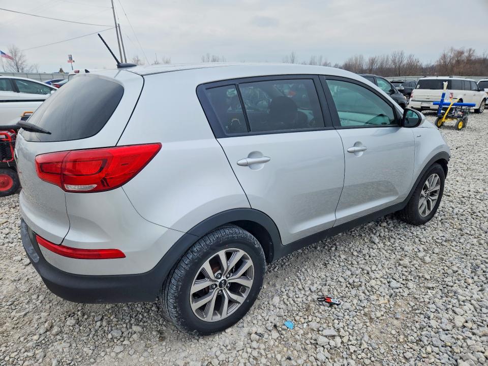 Продажа на аукционе авто 2015 Kia Sportage, vin: KNDPBCAC6F7756130, номер лота: 45834276