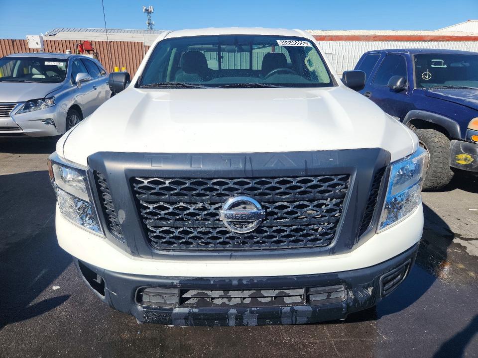 45545356 :رقم المزاد ، 1N6AA1R96HN568533 vin ، 2017 Nissan Titan Xd مزاد بيع