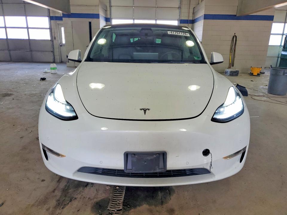 Продаж на аукціоні авто 2021 Tesla Model Y, vin: 5YJYGDEE8MF253181, номер лоту: 41757126
