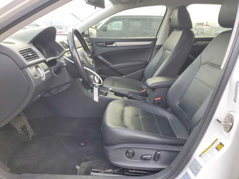41699856 :رقم المزاد ، 1VWAT7A3XFC072891 vin ، 2015 Volkswagen Passat مزاد بيع