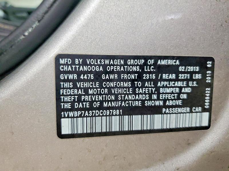 41725706 :رقم المزاد ، 1VWBP7A37DC097981 vin ، 2013 Volkswagen Passat مزاد بيع