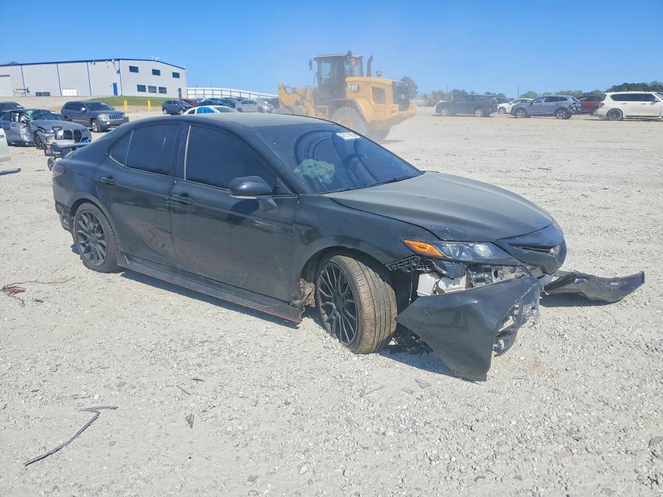47271666 :رقم المزاد ، 4T1KZ1AK7NU063919 vin ، 2022 Toyota Camry مزاد بيع