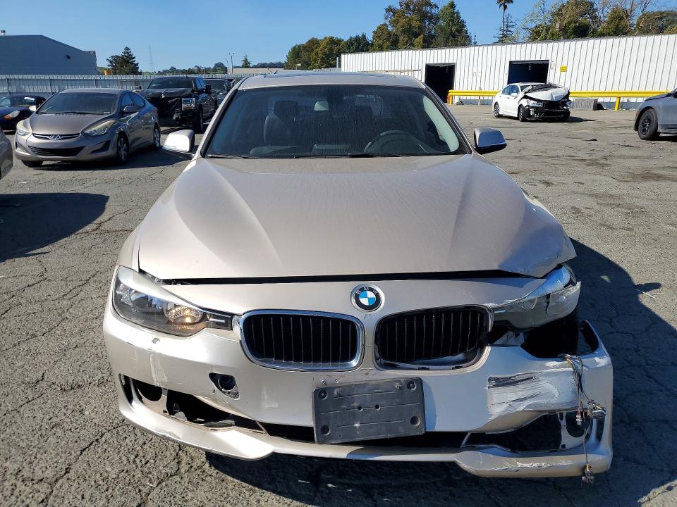 Продажа на аукционе авто 2015 Bmw 320, vin: WBA3B1C58FK136083, номер лота: 46029116