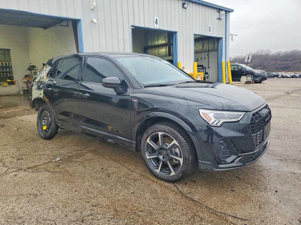 2025 Audi Q3 მანქანა იყიდება აუქციონზე, vin: WA1EECF33S1107450, აუქციონის ნომერი: 45790536