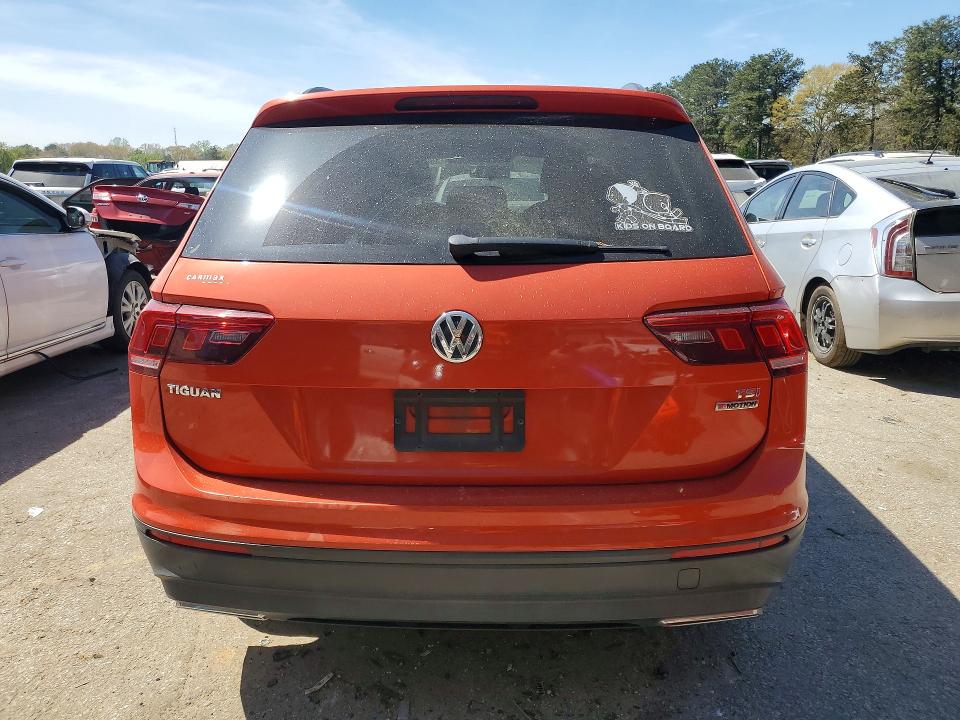 Продаж на аукціоні авто 2018 Volkswagen Tiguan, vin: 3VV0B7AX5JM112243, номер лоту: 46621266