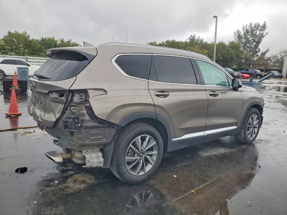 46302836 :رقم المزاد ، 5NMS33AD0KH018942 vin ، 2019 Hyundai Santa Fe مزاد بيع