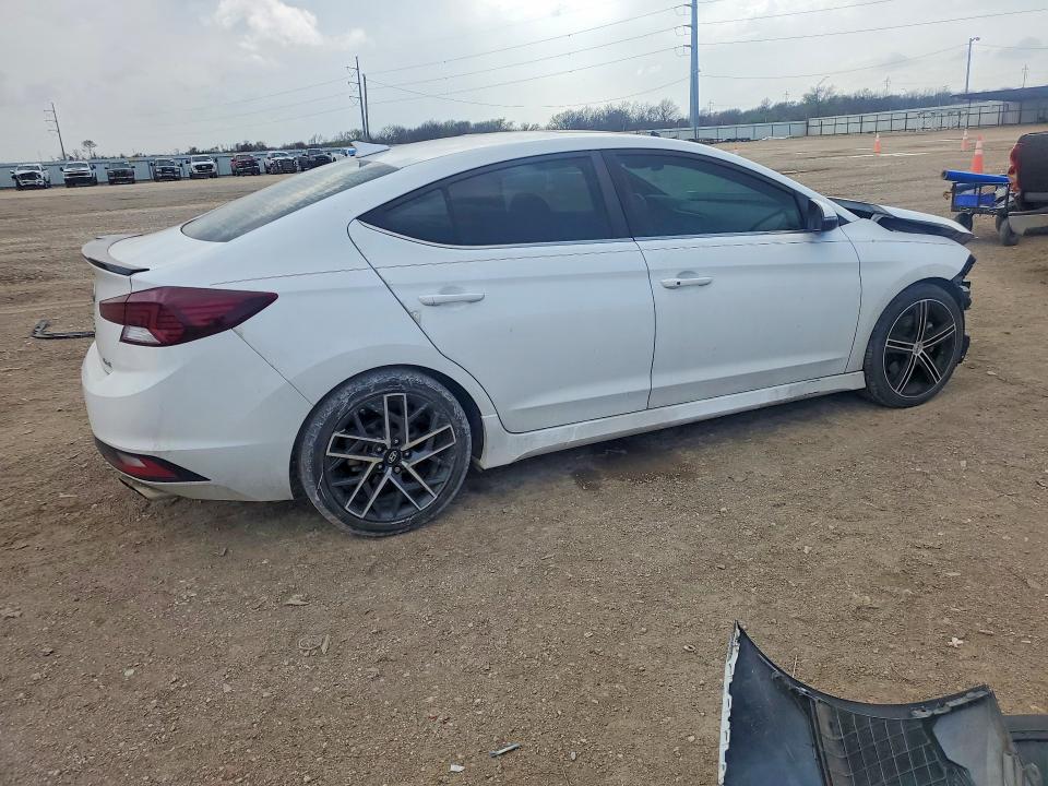 2020 Hyundai Elantra მანქანა იყიდება აუქციონზე, vin: KMHD04LB4LU012621, აუქციონის ნომერი: 45654456