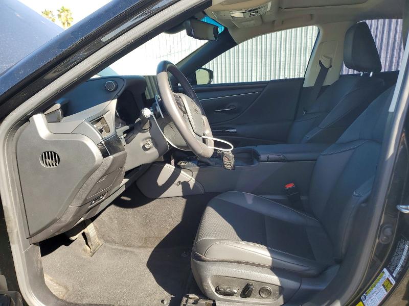 41966806 :رقم المزاد ، 58ADA1C11PU032472 vin ، 2023 Lexus Es 300h مزاد بيع